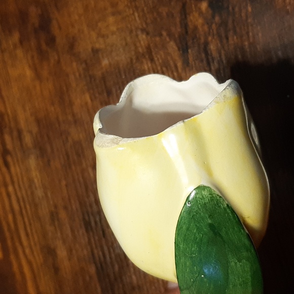 Porcelain Tulip Snowdrop Bell Flower Vintage 5 1/8" Hand Painted - Picture 6 of 9